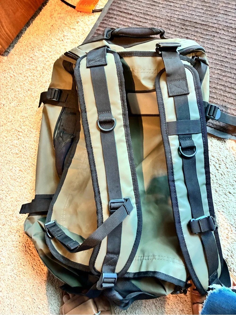 Globite cabin weekender duffel bag